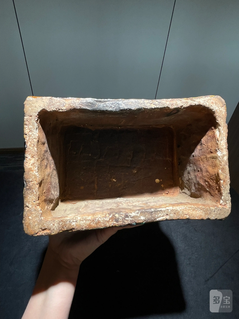 明代 珐华彩瑞兽形烛台一对 - 图34